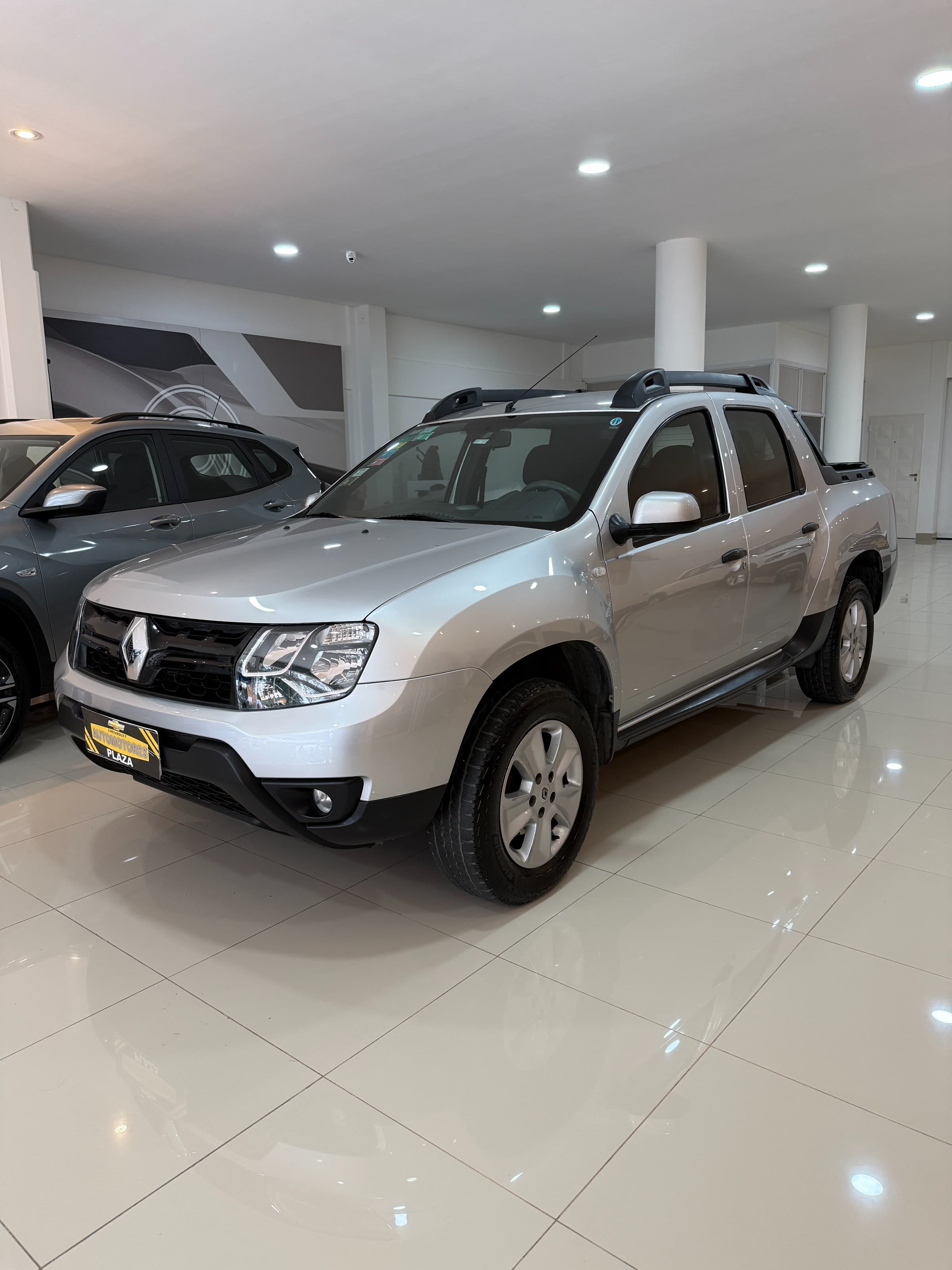 Renault Oroch Dynamique 1.6 en Automotores Plaza